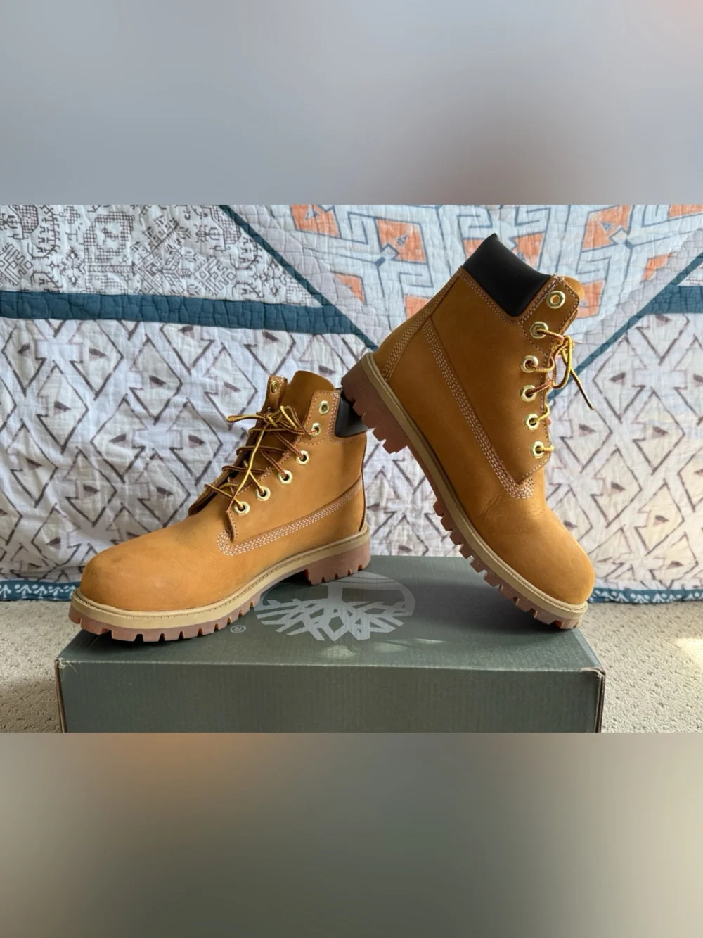 *EUC* Timberland Premium 6” Lace-Up Waterproof Boot, Wheat Nubuck, Sz 5M JR Unis